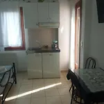 Maravelias Tríkeri