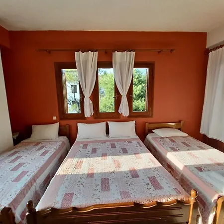 Maravelias 3* Tríkeri