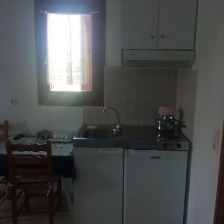 Maravelias Guest house 3*