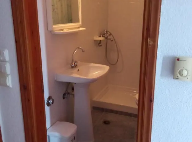 בית הארחה Maravelias 3*