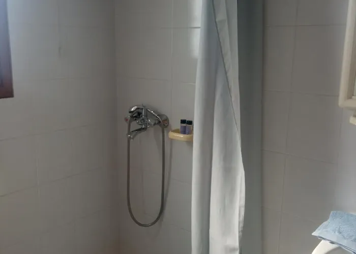 Maravelias 3* טריקרי