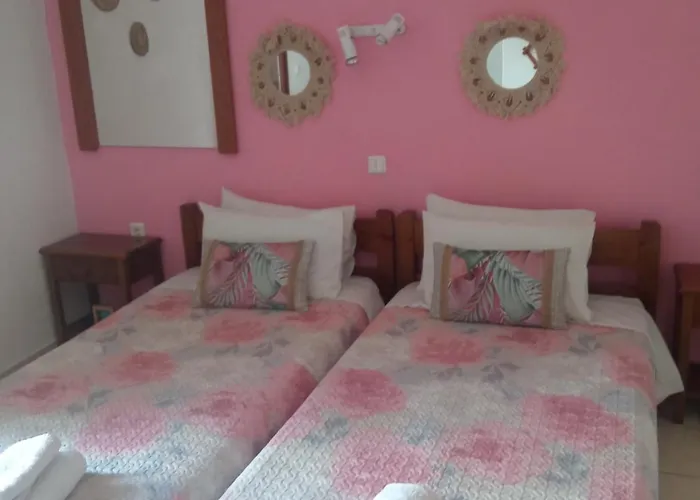 Maravelias בית הארחה טריקרי